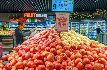 China sees consumption recovery, robust growth in emerging industries