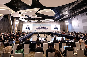 Third Senior Officials' Meeting of APEC China 2026 held in Dalian